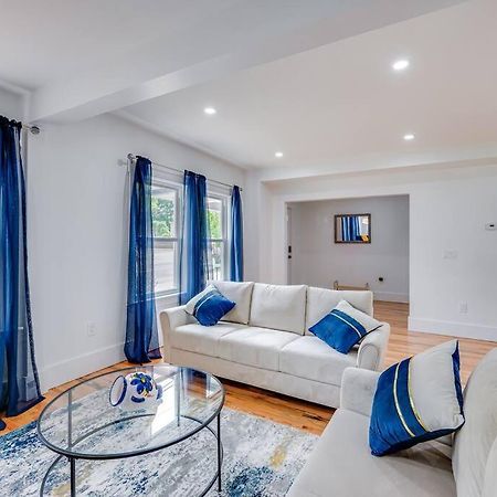 Modern Red Door Haven +5Mins To Boston Διαμέρισμα Milton Εξωτερικό φωτογραφία